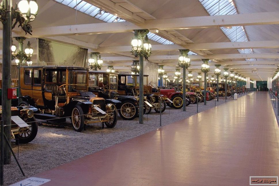 Museum of retro cars in Mulhouse