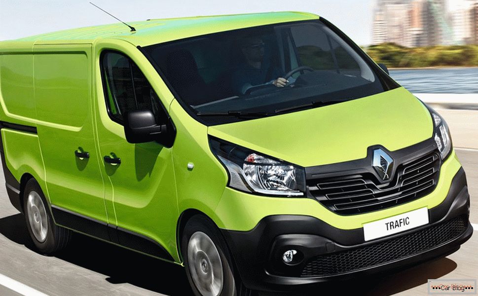 The appearance of the car Renault Trafic