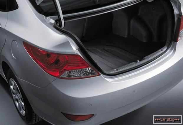 Sedan's trunk