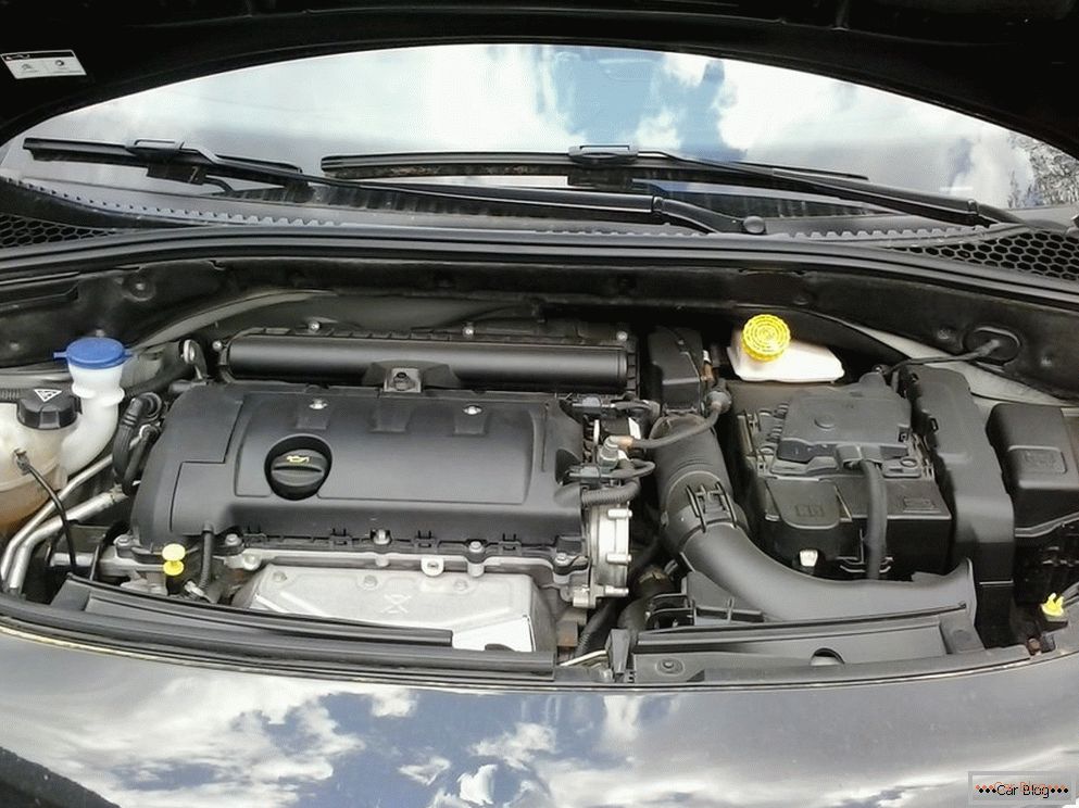 Opel Corsa and Citroen C3 Hatchbacks, Transmission Types