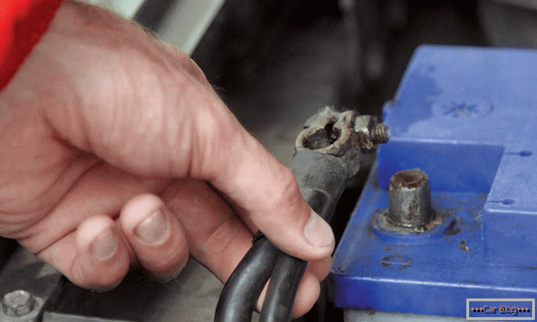how to do car battery repair