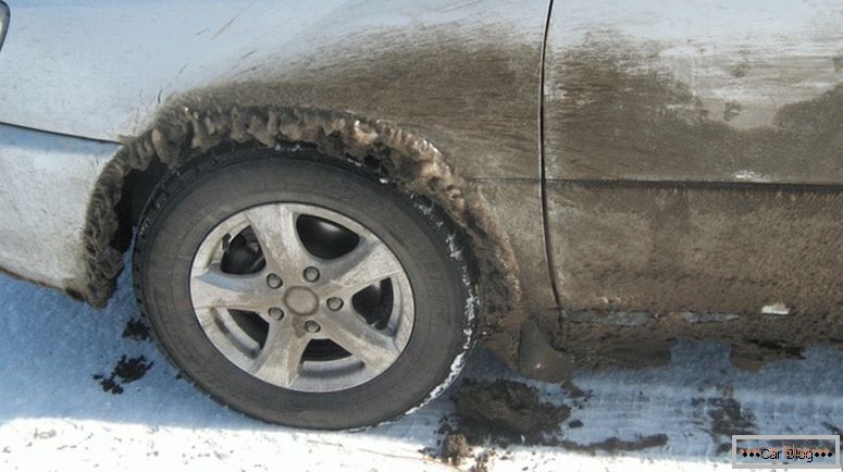 How to wash a car in winter
