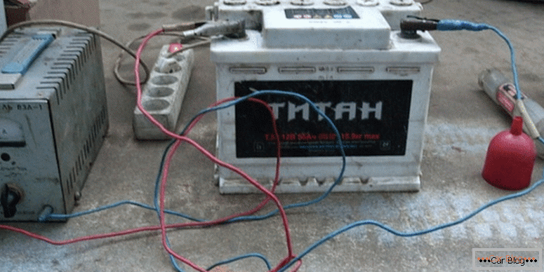 how to do properly charge maintenance-free car battery