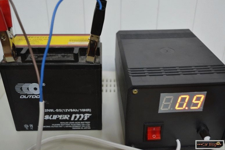 Charging the car battery with direct current