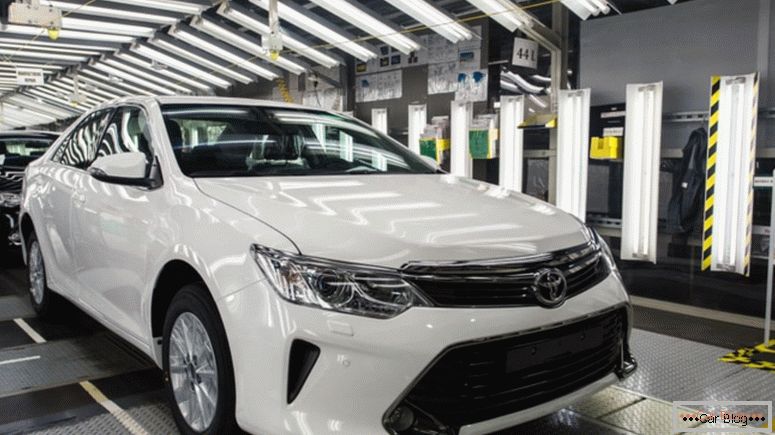 Production of new Toyota Camry