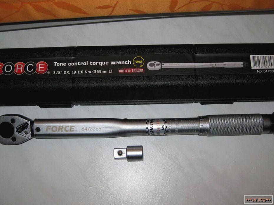 Force Torque Wrench