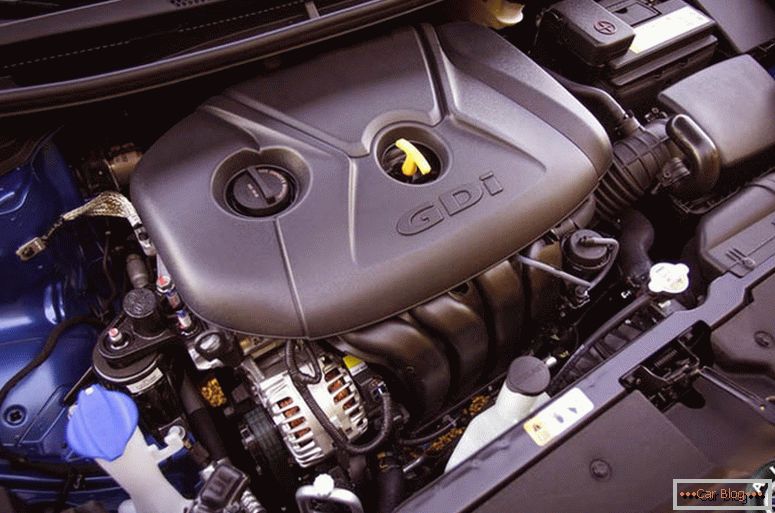 Kia Cerato 2013 engine