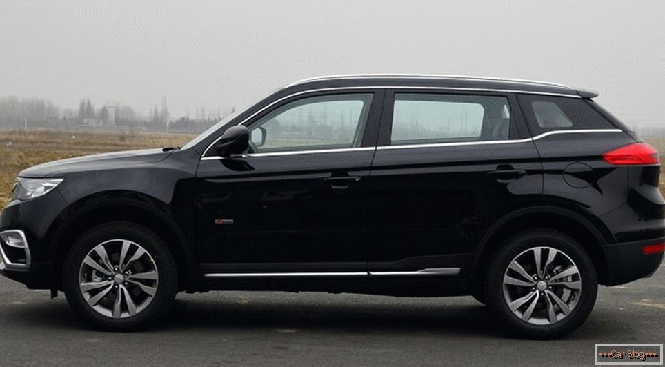 The Chinese have expanded the line of Geely crossovers with another model - Emgrand Boyue