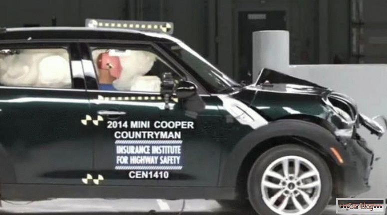 Mini Cooper car safety