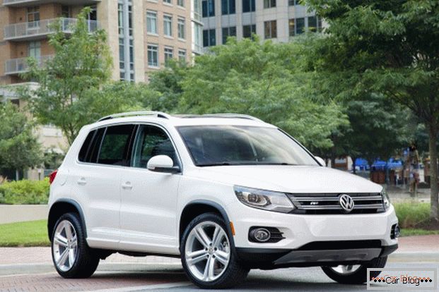 Volkswagen Tiguan with its appearance inspires confidence that the trip will be comfortable and safe