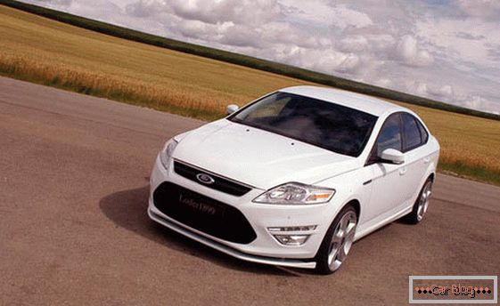 ford mondeo price