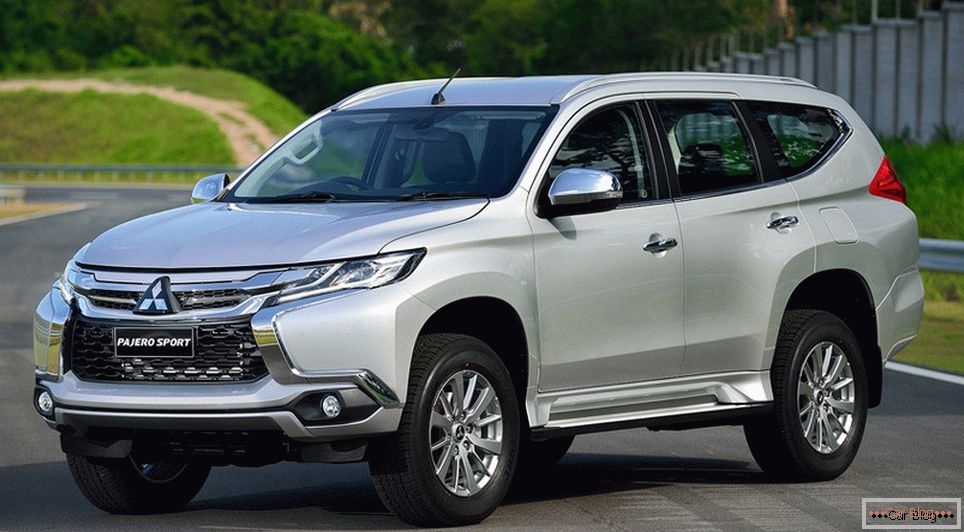 О том, когда New Mitsubishi Pajero Sport приедет в Россию, японцы скажут в декабре