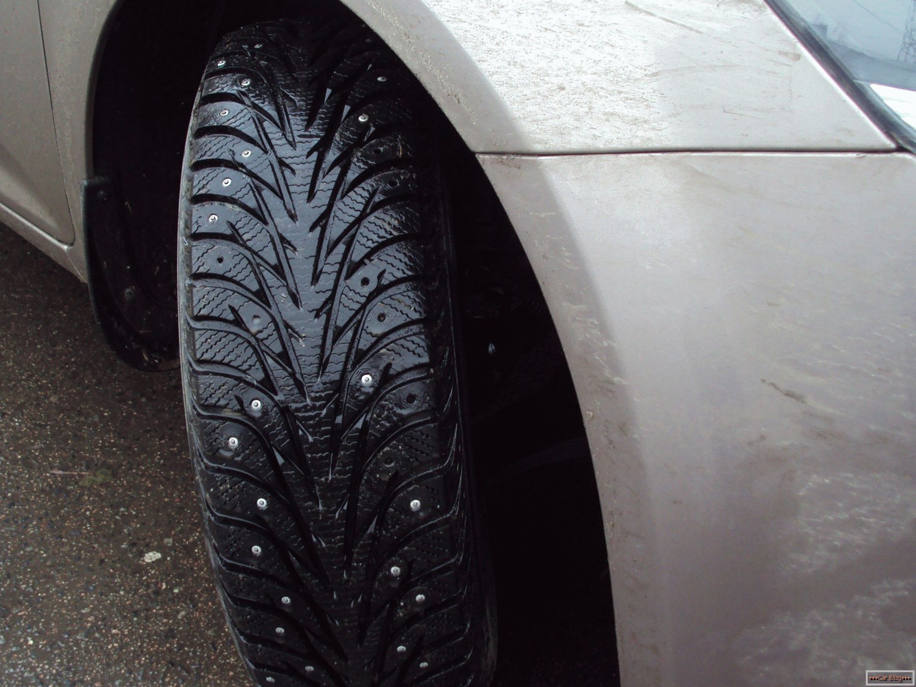 Government agrees to introduce fines for summer tires in winter