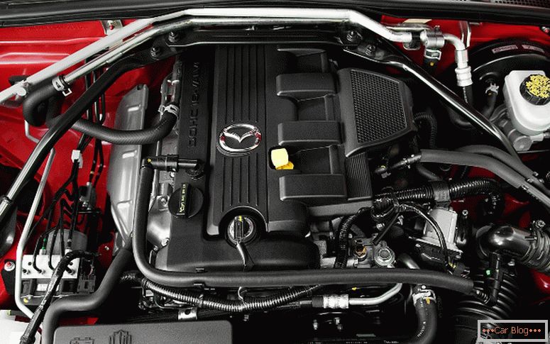 Mazda MX-5 engine