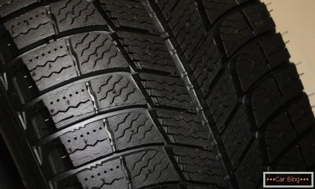 Studless winter tires michelin x ice 3