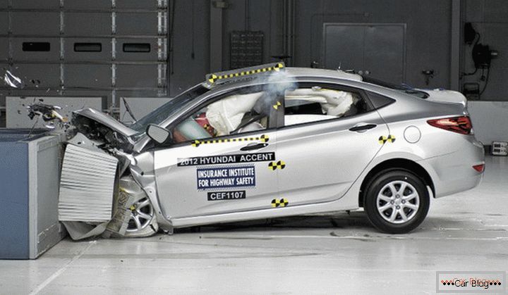 New Hyundai Solaris crash test