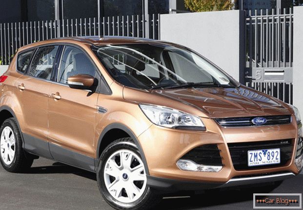 The appearance of the car Ford Kuga has the typical signs of other cars of this manufacturer