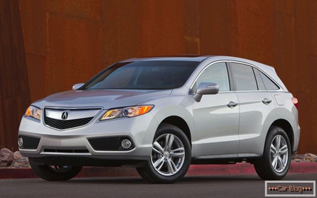 Acura RDX - American crossover with a sporty character