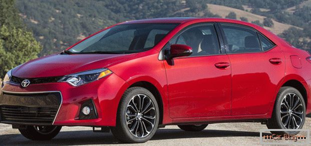Car Toyota Corolla boasts some dynamism in appearance