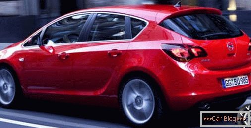 Opel Astra Hatchback Specifications