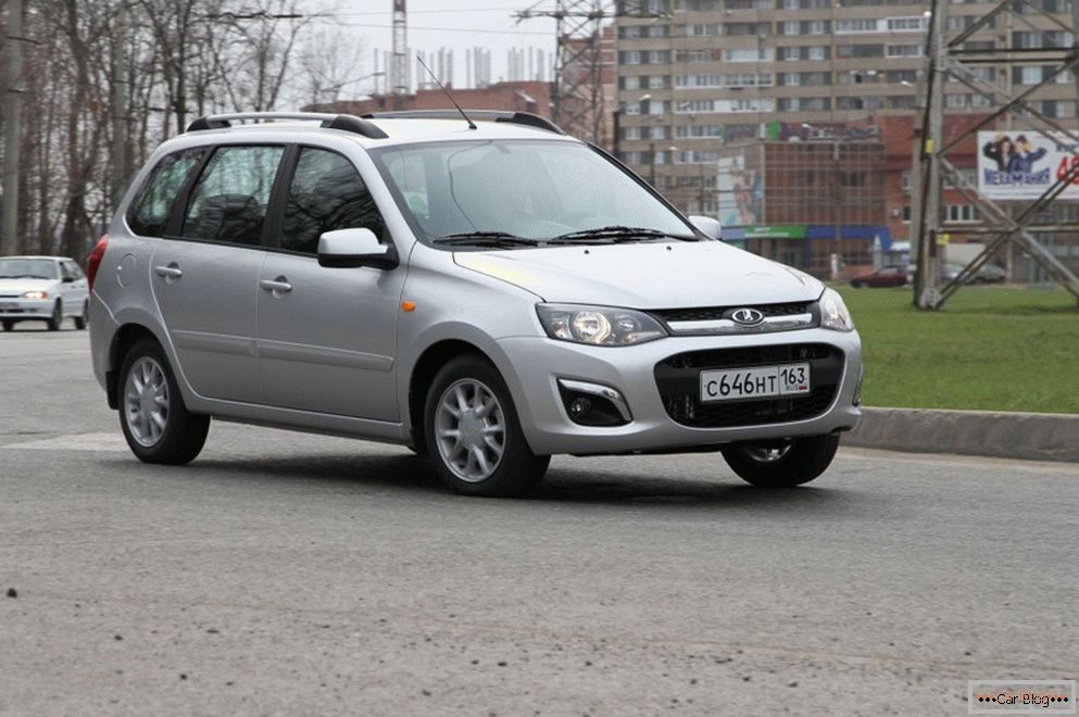 In the line of Lada Grants will appear a model in the back