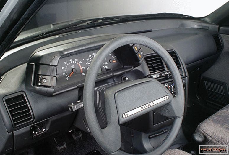 Interior design of the car VAZ 2110