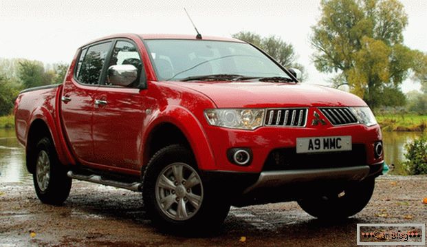 The appearance of the car Mitsubishi L200