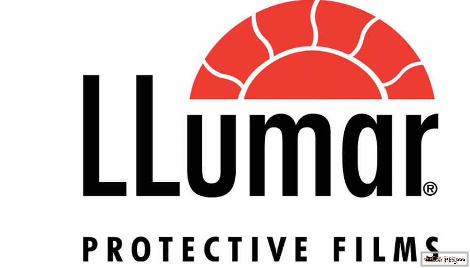 Logo brand LLumar tinting for cars