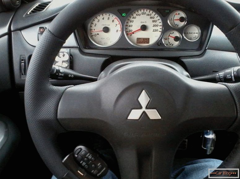 Lancer 9 steering wheel