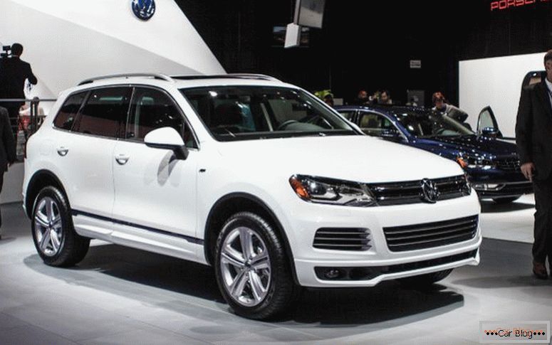 New Volkswagen Touareg 2015 года